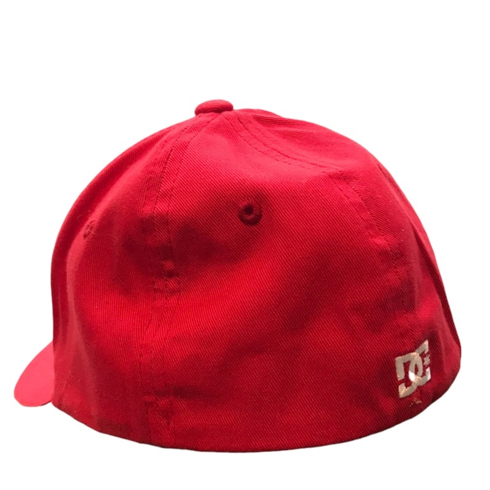 Like new youth DC hat - Picture 2 of 3